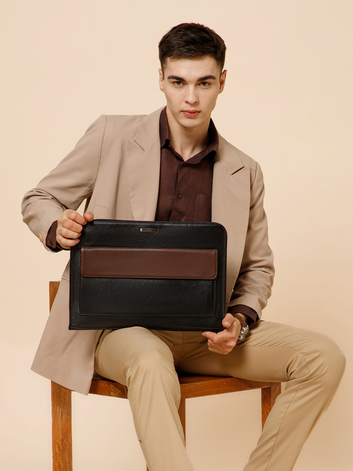 Color-blocked Leather Laptop Sleeve SV16-4004