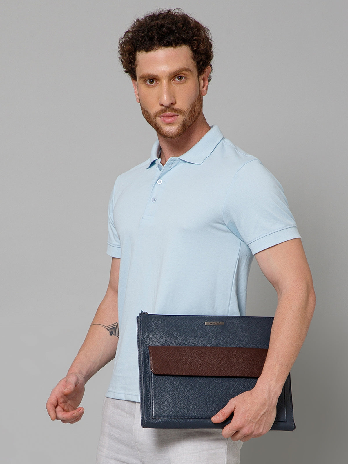 Color-blocked Leather Laptop Sleeve SV16-4004